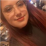 Chica responsable con titulacion C1 de inglés, dispuesta a moverse.